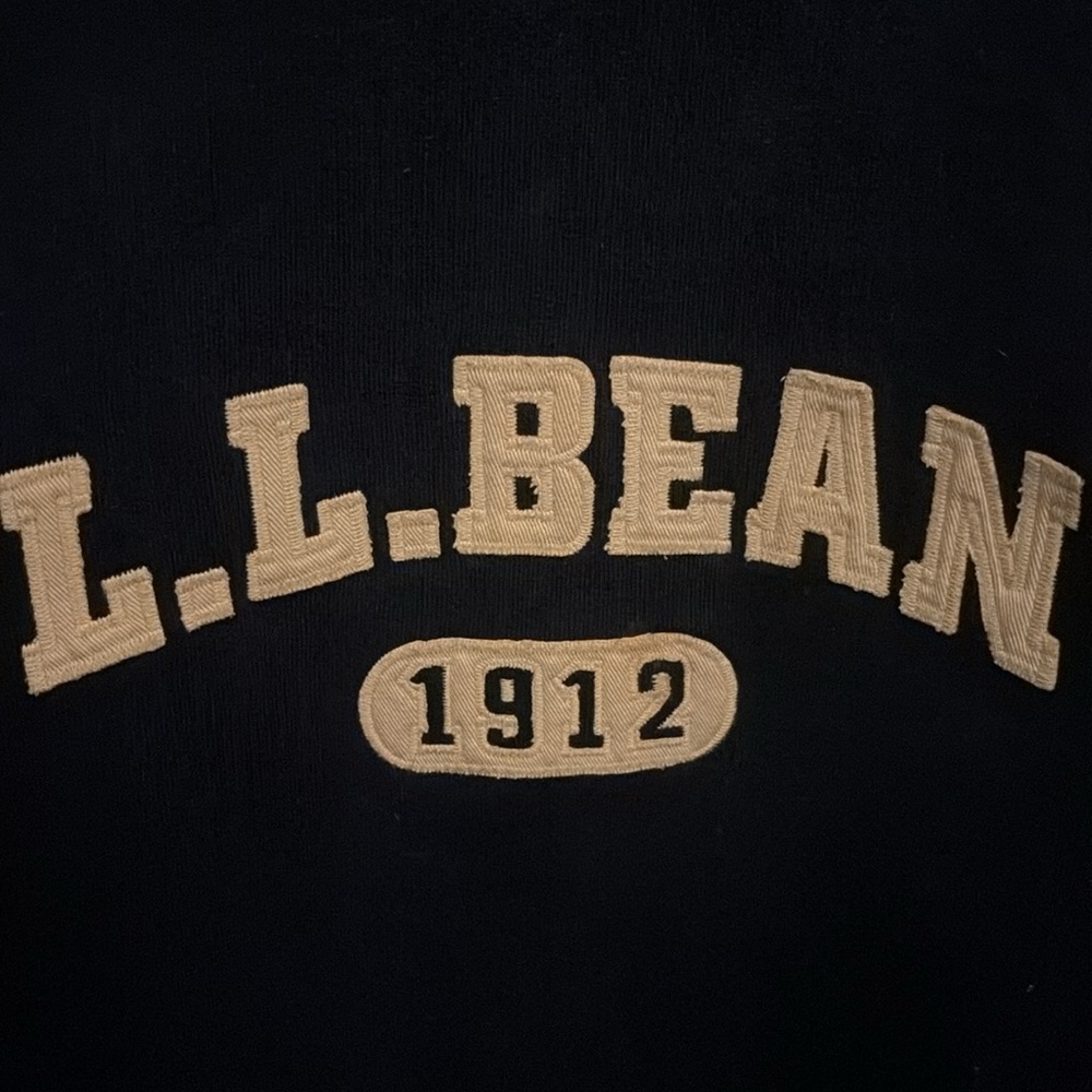 VINTAGE90s LLBEAN XL NAVY blue Crew Neck Sweatshirt embroidered VGUC! - Picture 2 of 4